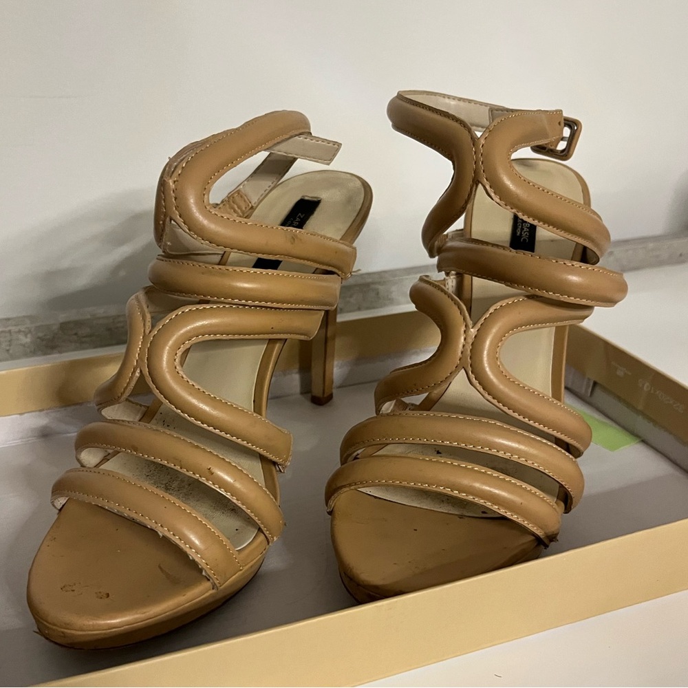 Zara Beige Heels - Size 10 - Good condition!